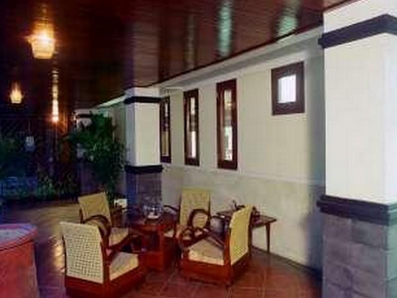 Hotel Wahid Hasyim *